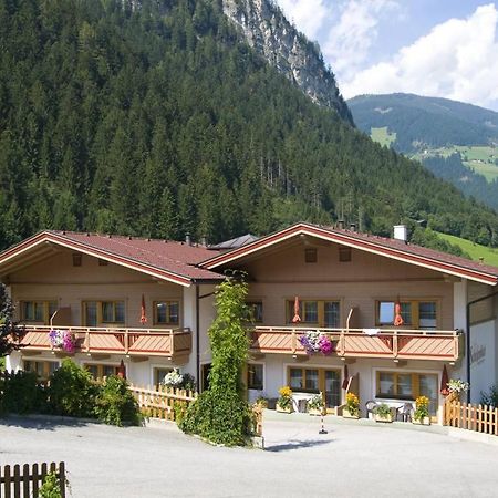 Alpin-Hotel Schrofenblick Mayrhofen Exterior photo