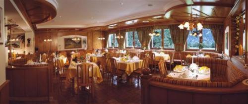 Alpin-Hotel Schrofenblick Mayrhofen Exterior photo