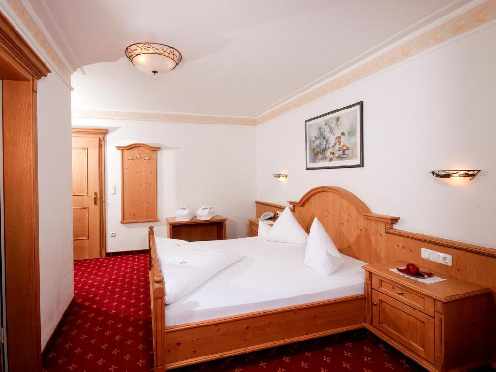 Alpin-Hotel Schrofenblick Mayrhofen Room photo